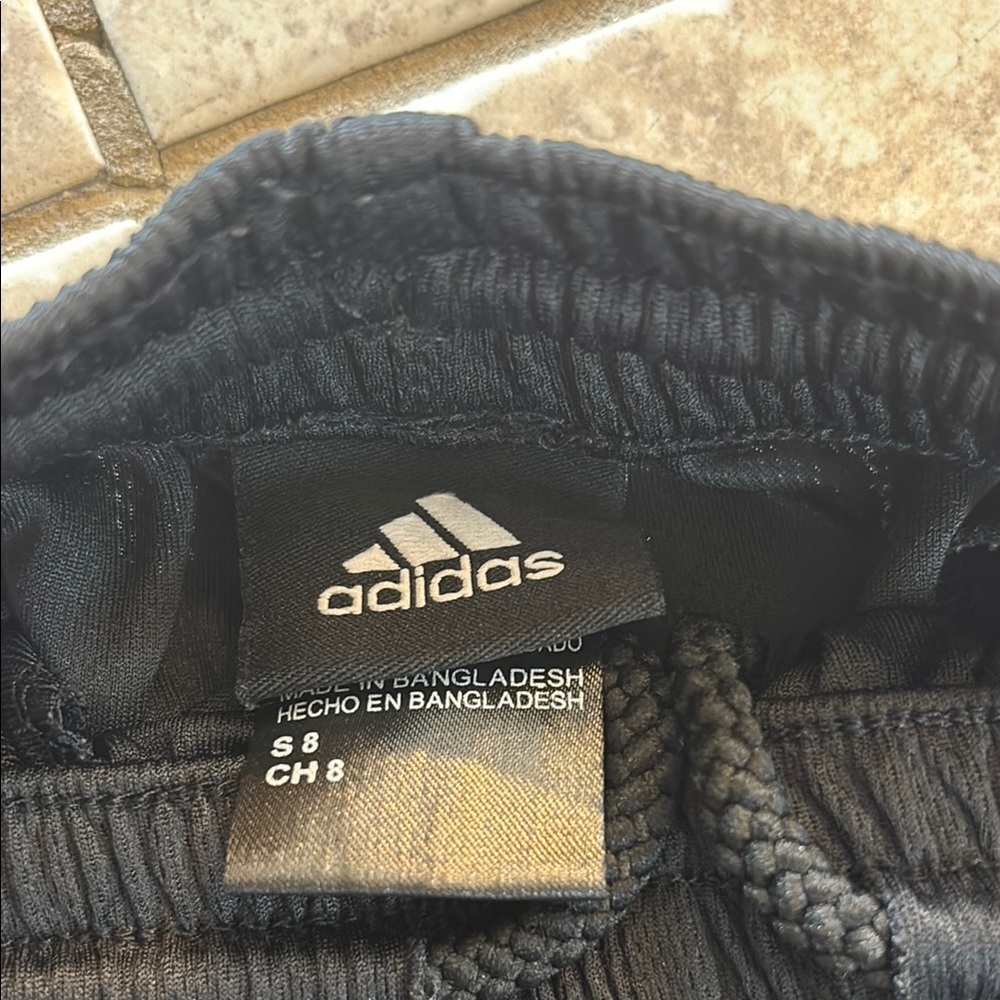 Adidas Boys Black and Green Athletic Shorts Size Small - Picture 2 of 4